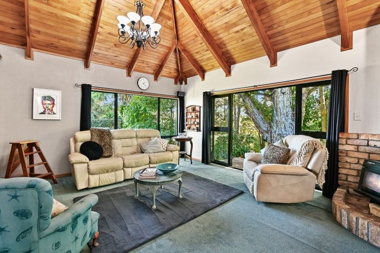 Photo of property in 63 Calluna Crescent, Totara Heights, Auckland, 2105