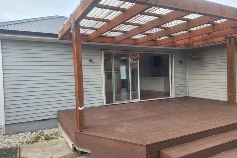 Photo of property in 1/223 Main North Road, Redwood, Christchurch, 8051