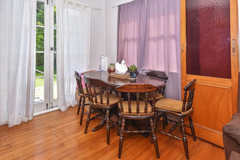 Photo of property in 20 Cosgrave Road, Papakura, 2110