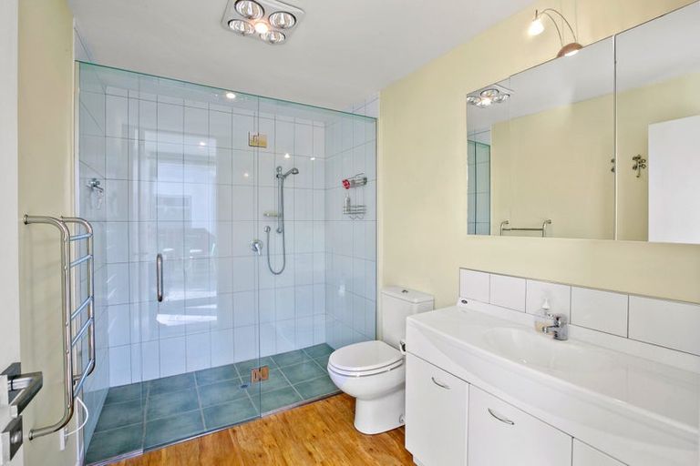 Photo of property in 29c Hamblyn Street, Strandon, New Plymouth, 4312