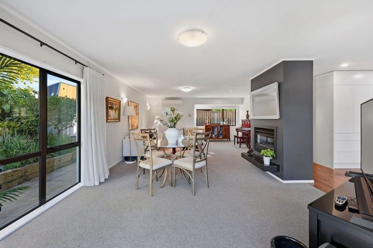 Photo of property in 188 Prince Regent Drive, Farm Cove, Auckland, 2012