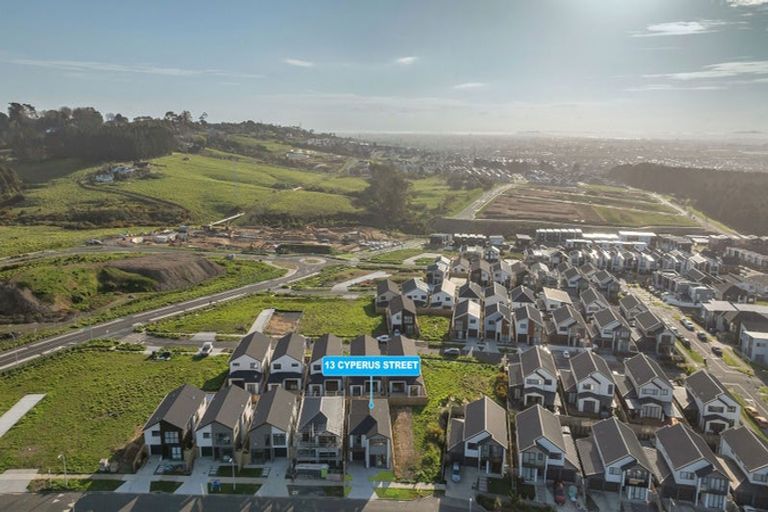 Photo of property in 13 Cyperus Street, Flat Bush, 2019