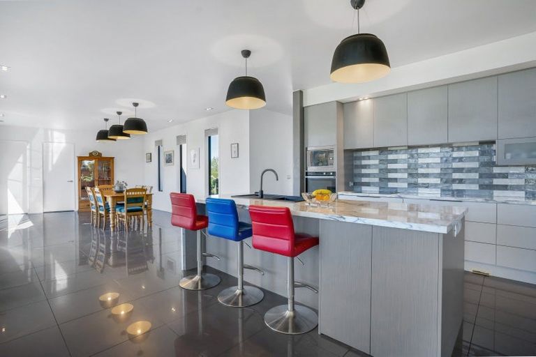 Photo of property in 48a Egerton Road, Winton, 9781