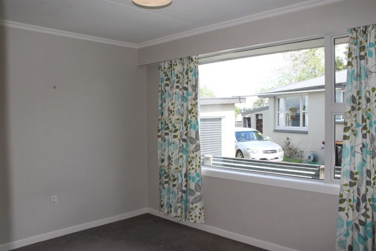 Photo of property in 63 Albert Street, Winton, 9720