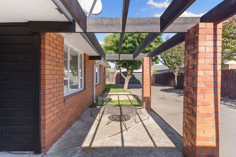 Photo of property in 100 Patterson Terrace, Halswell, Christchurch, 8025