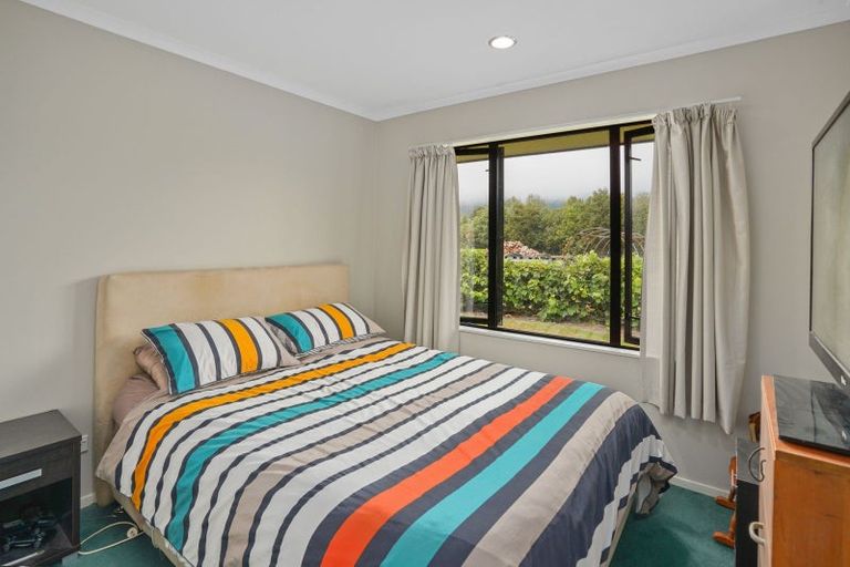 Photo of property in 22 Grey Street, Murchison, 7007