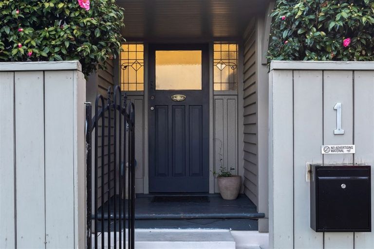 Photo of property in 1/1 Mersey Street, St Albans, Christchurch, 8014