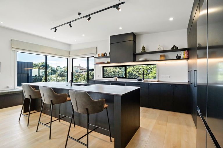 Photo of property in 313b Oceanbeach Road, Mount Maunganui, 3116