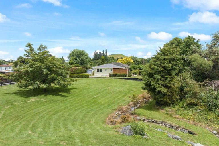 Photo of property in 6 Depot Street, Tirau, 3410