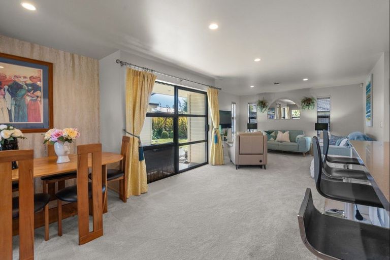 Photo of property in 5 Henley Close, Rolleston, 7614