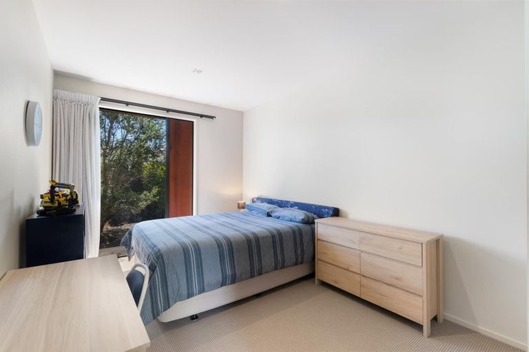 Photo of property in 18 Rannoch Drive, Jacks Point, Queenstown, 9371