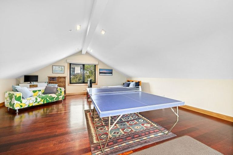 Photo of property in 893 Cashmere Road, Halswell, Christchurch, 8025