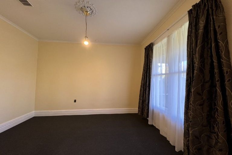 Photo of property in 23 Rochester Street, Linwood, Christchurch, 8062