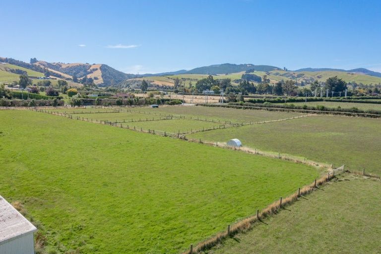 Photo of property in 19 Tirohanga Road, North Taieri, Mosgiel, 9092