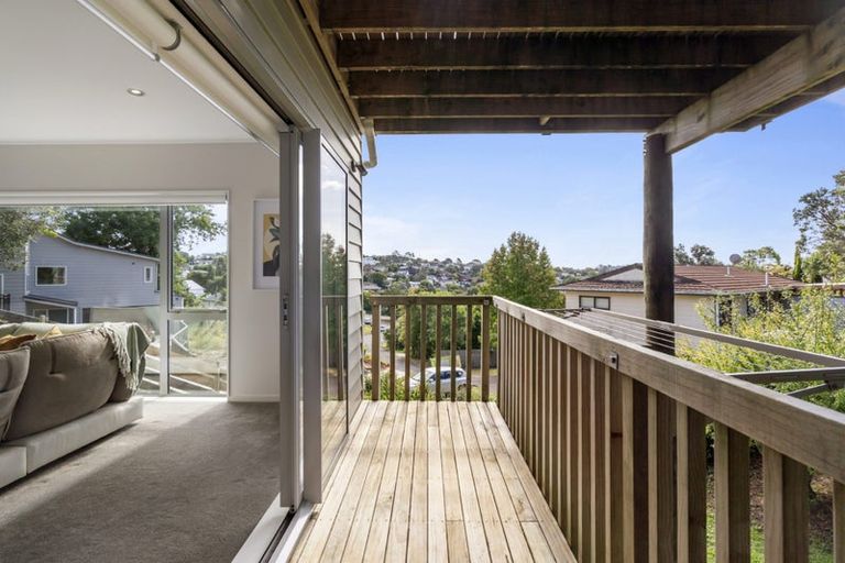 Photo of property in 141a Arran Road, Browns Bay, Auckland, 0630