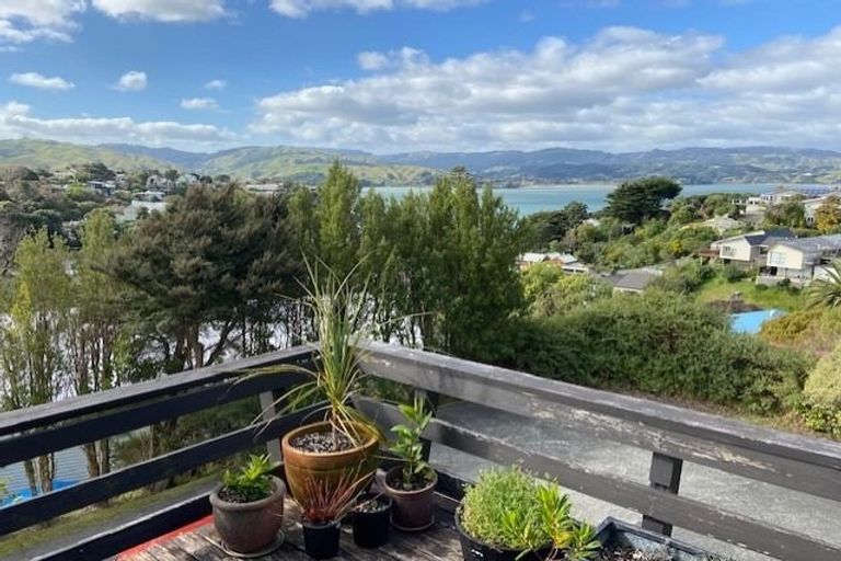 Photo of property in 21 Bayview Road, Paremata, Porirua, 5024