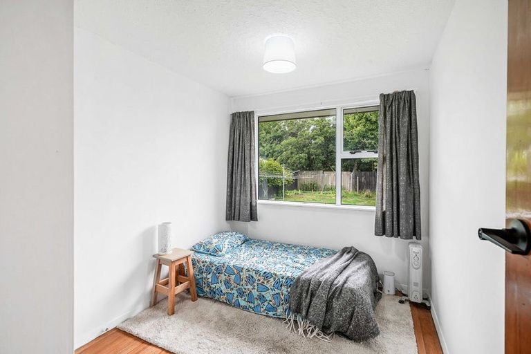 Photo of property in 25 Camelia Place, Islington, Christchurch, 8042