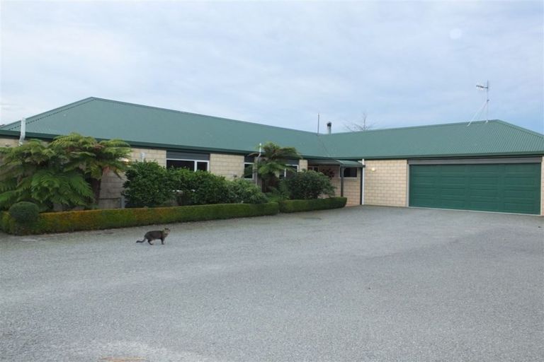 Photo of property in 186 Claremont Road, Otipua Creek, Timaru, 7974