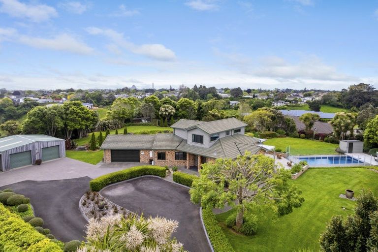 Photo of property in 65 Mcgiven Drive, Ridgewood, New Plymouth, 4371