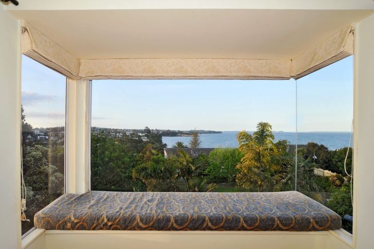 Photo of property in 31 Rothesay Bay Road, Rothesay Bay, Auckland, 0630