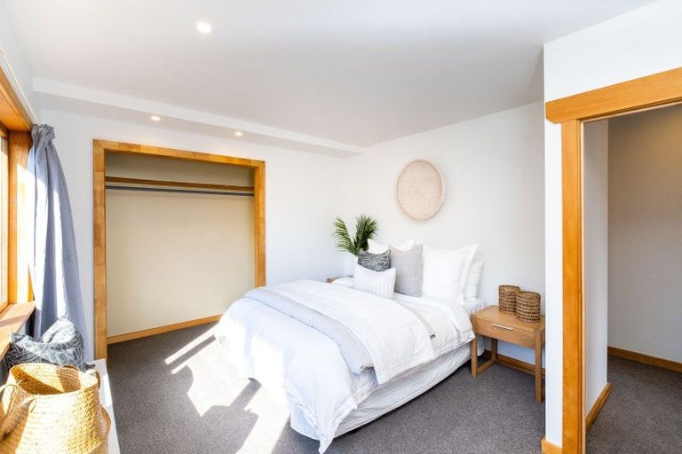 Photo of property in 2 Gow Avenue, Haumoana, 4102