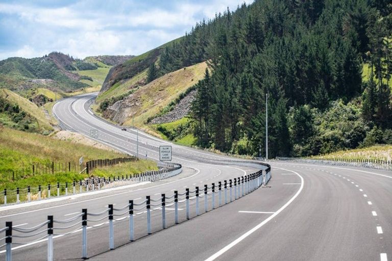 Photo of property in 46 Kitemaunga Avenue, One Tree Point, 0118