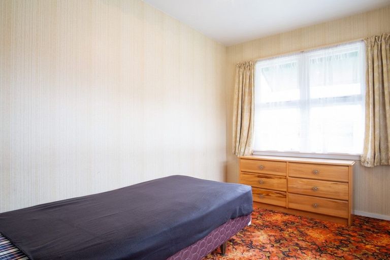 Photo of property in 7 Canberra Place, Redwood, Christchurch, 8051