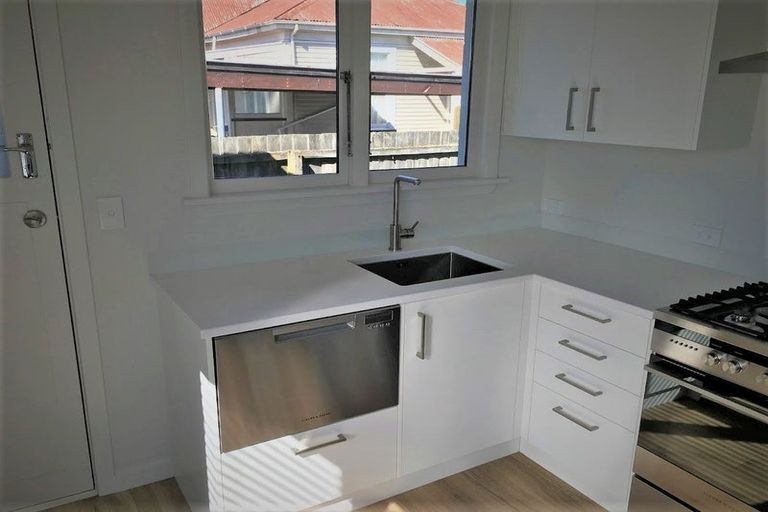 Photo of property in 2/61 Sherborne Street, St Albans, Christchurch, 8014