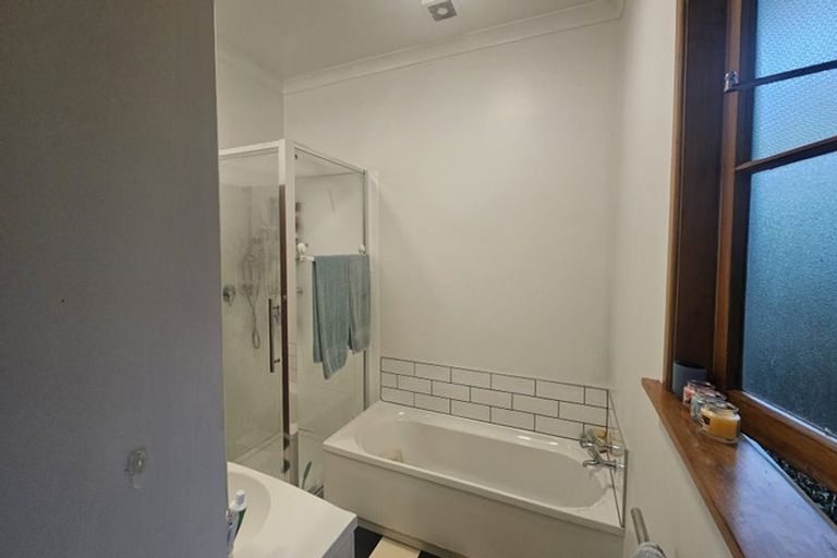 Photo of property in 13 Upoko Road, Hataitai, Wellington, 6021