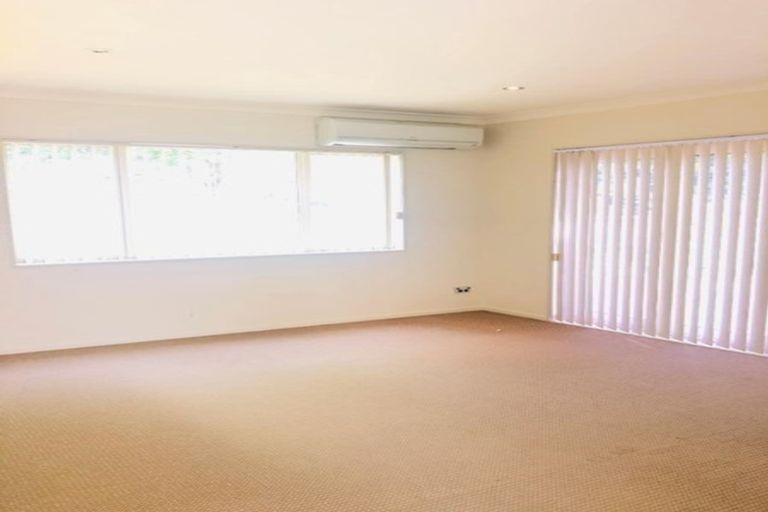 Photo of property in 219 Hill Road, The Gardens, Auckland, 2105
