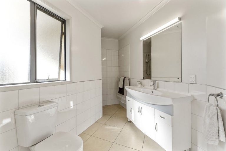 Photo of property in 52 Western Rise, Ohau, Levin, 5570