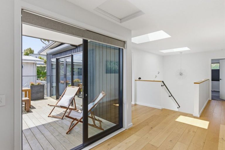 Photo of property in 24 Rosetta Road, Raumati South, Paraparaumu, 5032