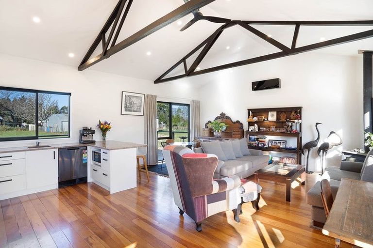 Photo of property in 65a Connollys Line, Carterton, 5713