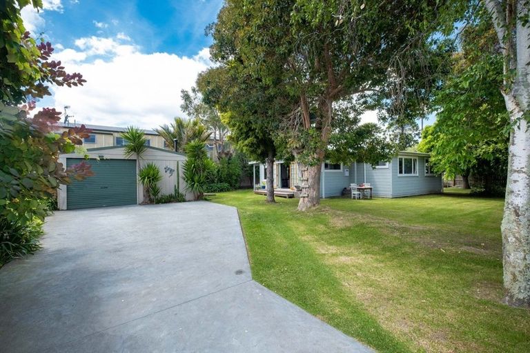 Photo of property in 7 Williamson Road, Clive, 4102