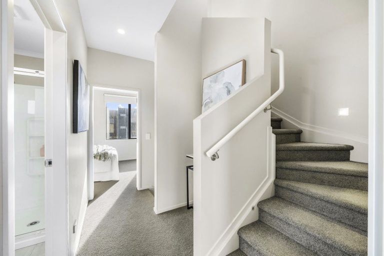 Photo of property in 229 Hobsonville Point Road, Hobsonville, Auckland, 0616