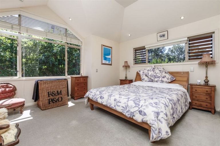 Photo of property in 47 Auld Street, Torbay, Auckland, 0630