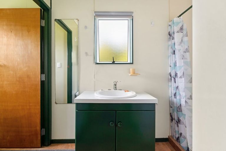 Photo of property in 15 Cook Drive, Whitianga, 3510