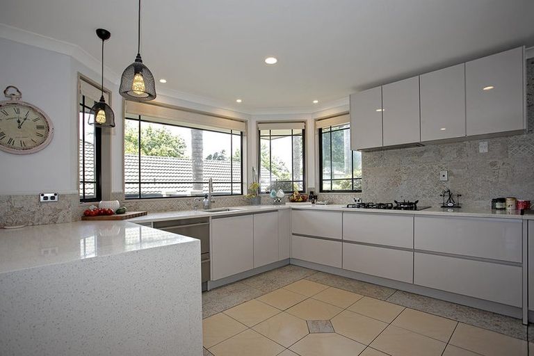 Photo of property in 35 Honeysuckle Lane, Ohauiti, Tauranga, 3112