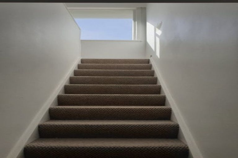 Photo of property in 8 Sunshine Crescent, Kelson, Lower Hutt, 5010