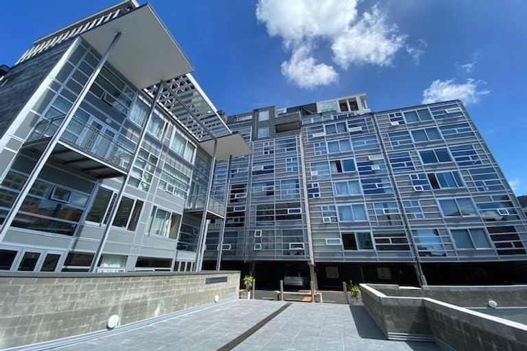 Photo of property in St Pauls Apartments, 84/43 Mulgrave Street, Thorndon, Wellington, 6011