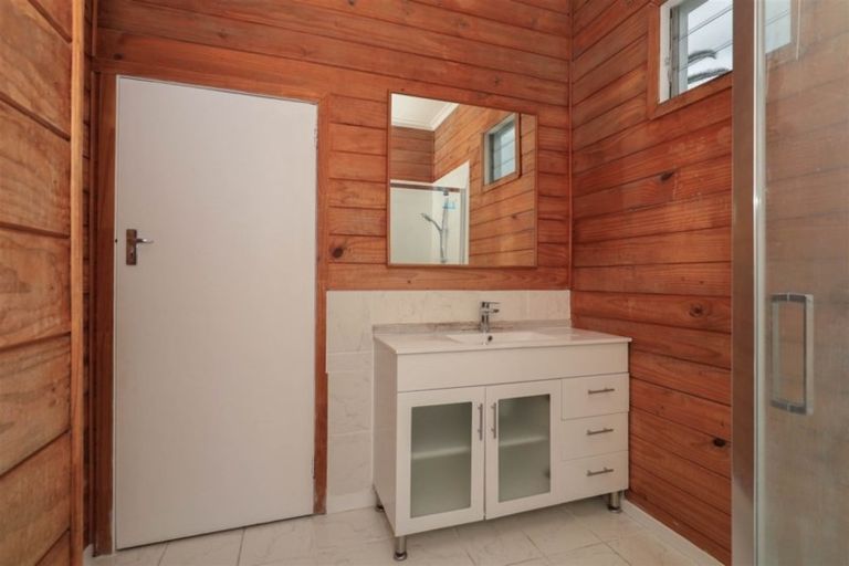 Photo of property in 13 Hakanoa Street, Huntly, 3700