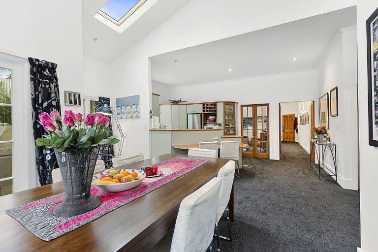 Photo of property in 353 Karori Road, Karori, Wellington, 6012