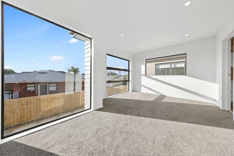 Photo of property in 89b Reeves Road, Pakuranga, Auckland, 2010