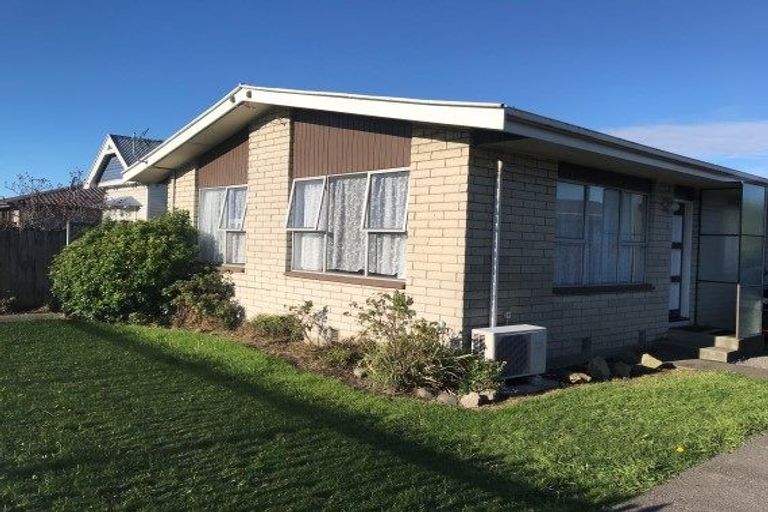 Photo of property in 1/118 Lincoln Road, Addington, Christchurch, 8024