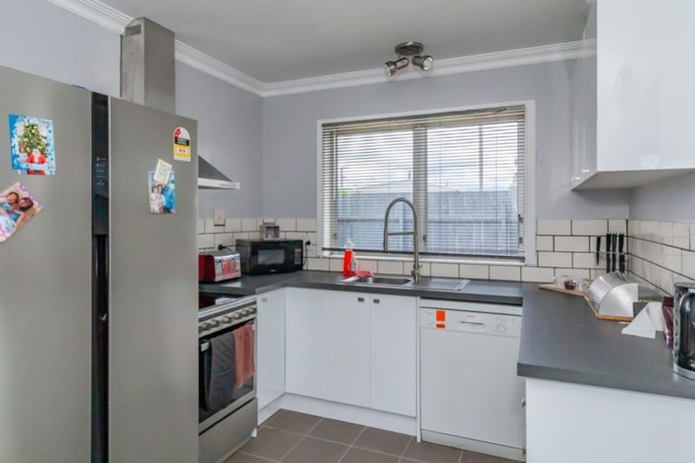 Photo of property in 1 Worcester Street, Levin, 5510