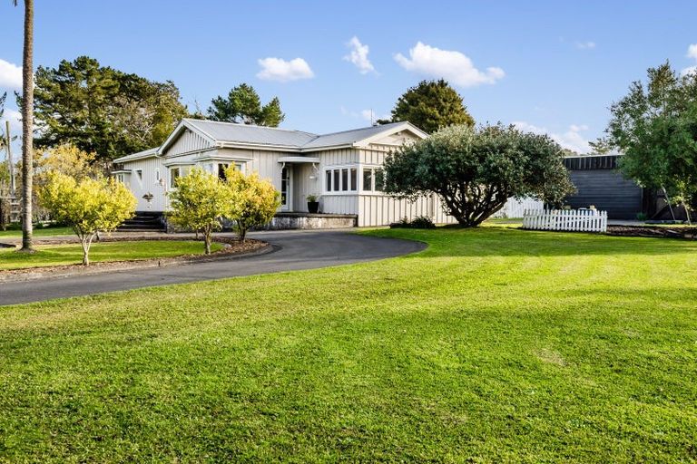 Photo of property in 623 State Highway 16, Kumeu, 0891