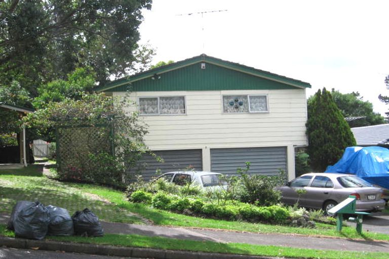 Photo of property in 14 Puketitiro Street, Glen Eden, Auckland, 0602