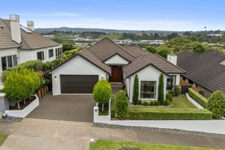 Photo of property in 40 Rexford Heights, Pyes Pa, Tauranga, 3112