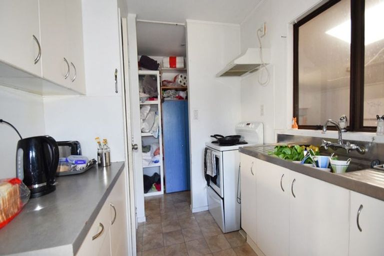 Photo of property in 1/11 Burundi Avenue, Clendon Park, Auckland, 2103