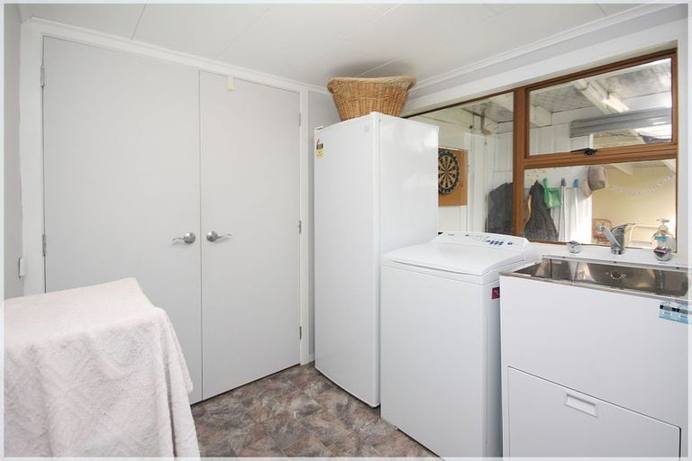 Photo of property in 16a Union Street, Foxton, 4814